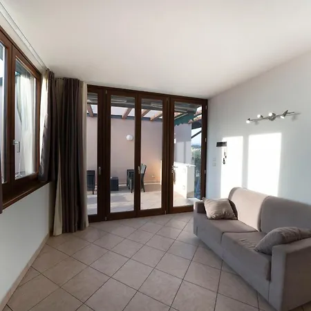 Vista Con Terrazza Appartamento
