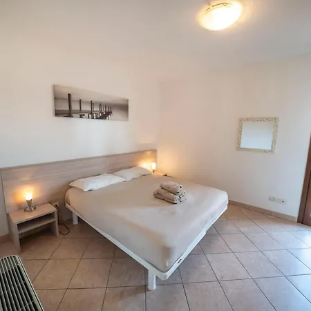 Vista Con Terrazza Appartement Lazise